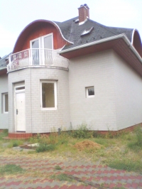 Szigetszentmiklós - Lakihegyen kiadó sorház 167m2 családi ház kerttel ingatlan hirdetéshez feltöltött kép